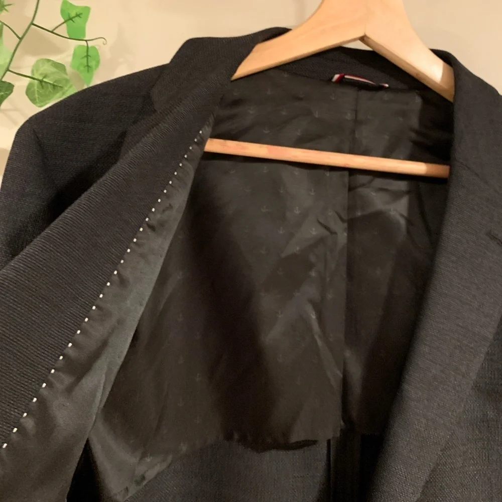 Tommy Hilfiger Black Blazer Size 40L